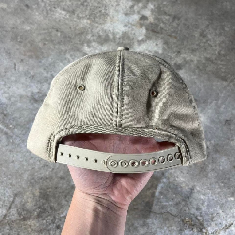 American Vintage Tan Cap with Embroidered Patch - Picture 3 of 5